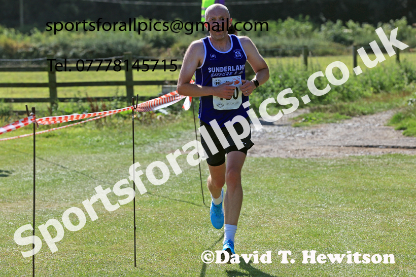 The 2026 Tynedale Jelly Tea 10 Mile Road Race, Matfen, Northumberland. Photo: David T. Hewitson/Sports for All Pics